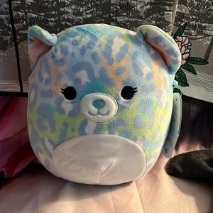 Squishmallow 7” Lindsay the Spotted Leopard